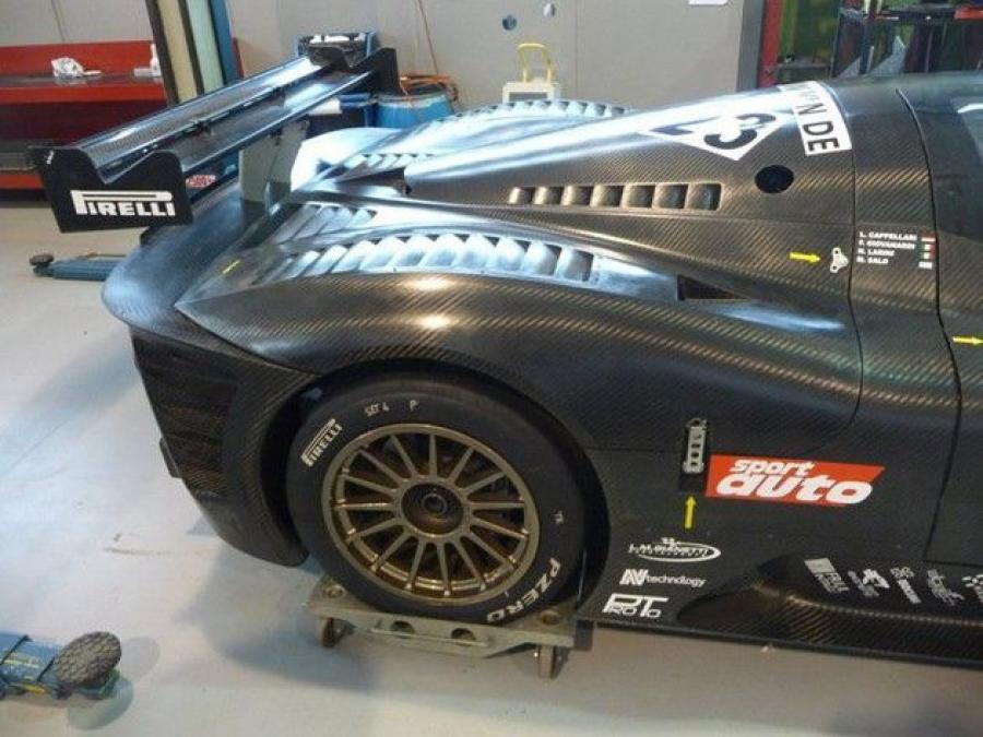 Детали экстерьера Ferrari P4/5 Competizione 2011 года  (фото 11 из 24)